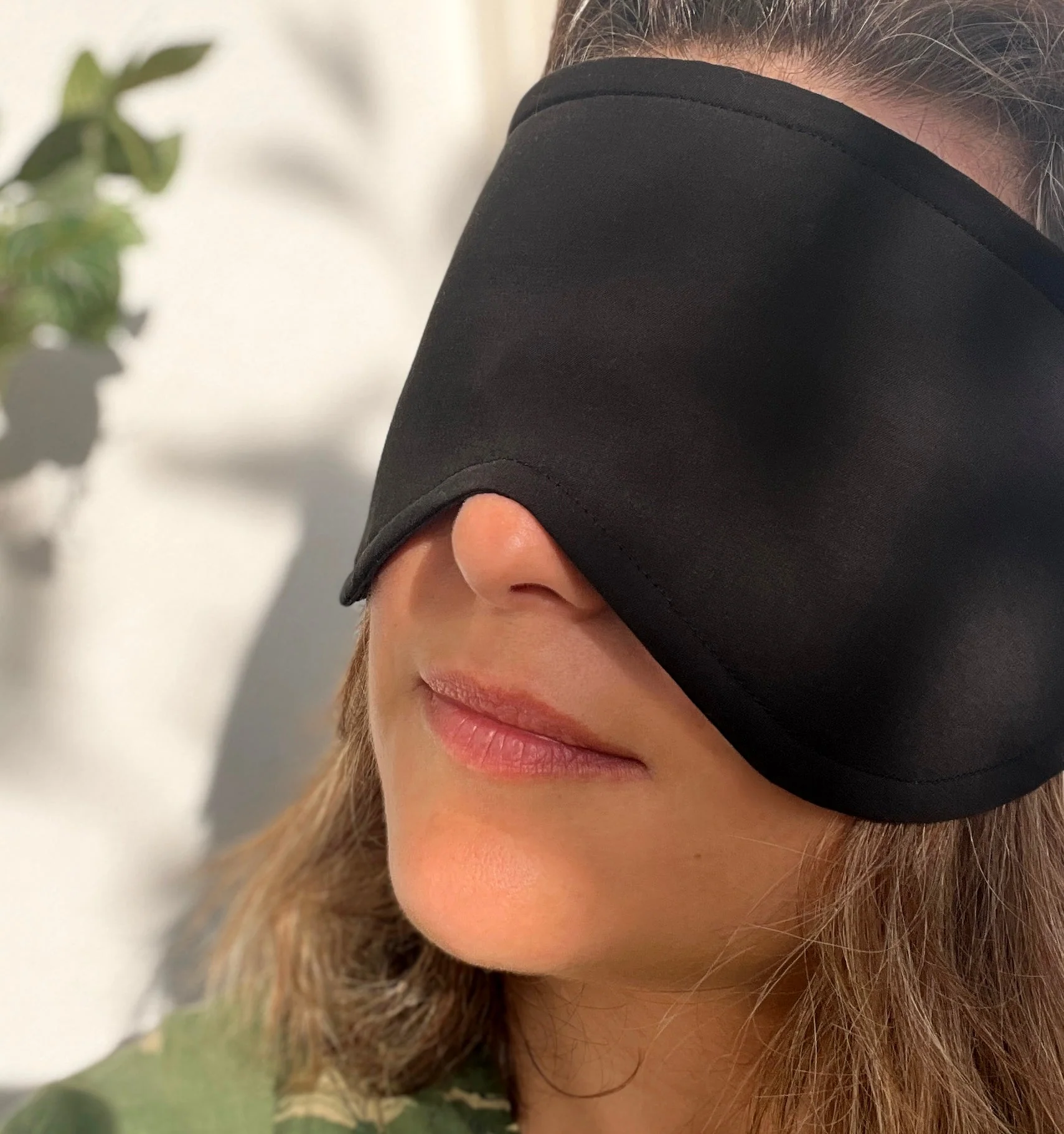 Breathable TENCEL Sleep Mask for Side Sleepers Unisex – Black - Image 3